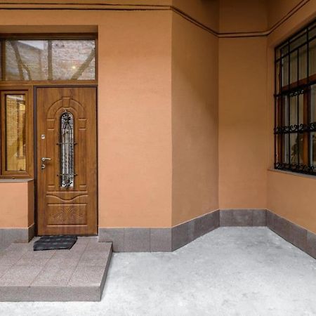 Apartments Stepana Bandery Liov Exterior foto